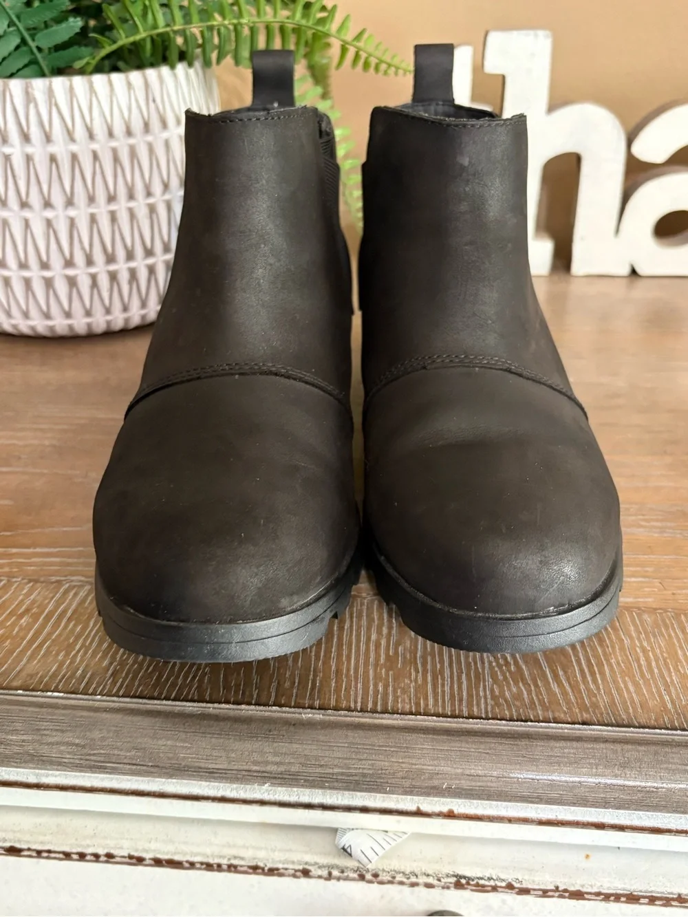 SOREL Emelie Chelsea Waterproof Boots Sz 9.5 Black Leather